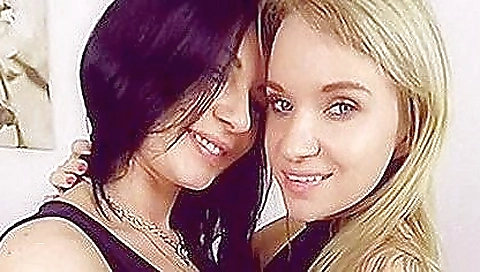 Hawt my girlfriend in channel, but