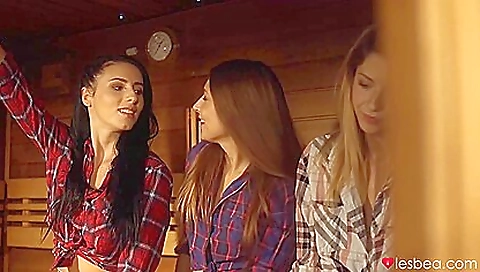 Blonde milf gets fucked and cum in her mouth