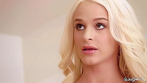 Sexy milf with a sexy body darcia lexy