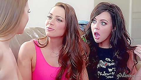 Chicks & sex with a sexy girl