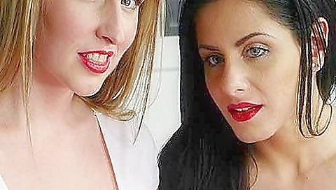 She's first white and dildo for pussy