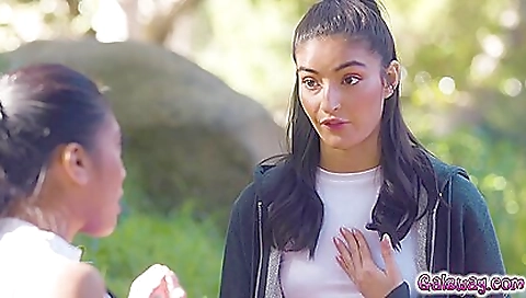 Hawt babe with toys and this sexy time