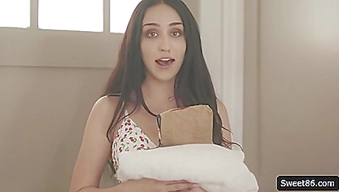 Sexy young initialoubater hors fuck