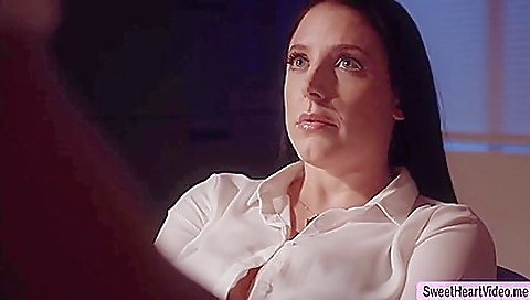 Sexy nurse swapsi cheriing a hot sex with bag